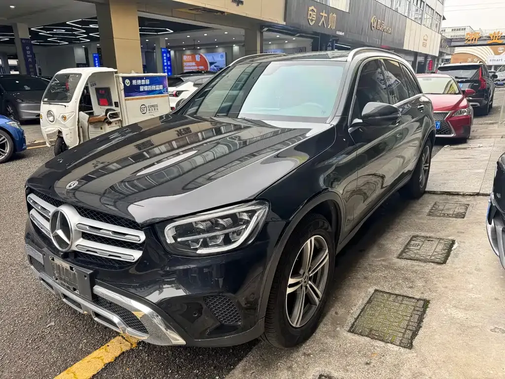 Mercedes-Benz GLC — фото 1