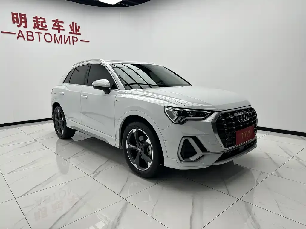 Audi Q3 2022 из CN, фото 10
