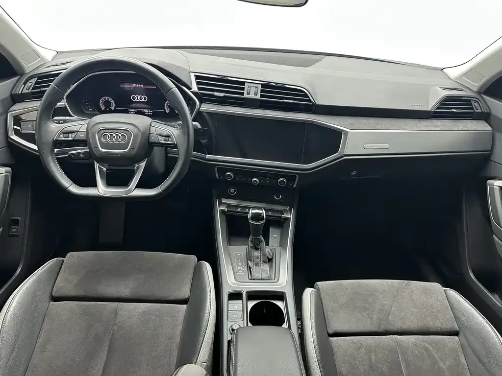 Audi Q3 2022 из CN, фото 6