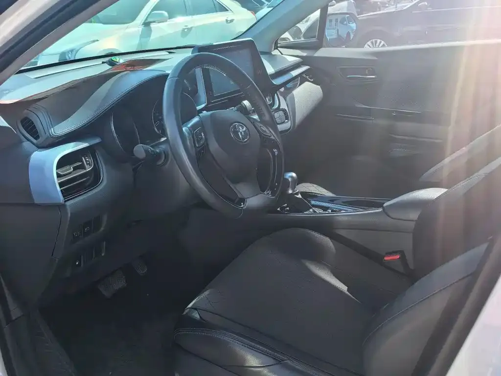 Toyota IZOA 2021 из CN, фото 3