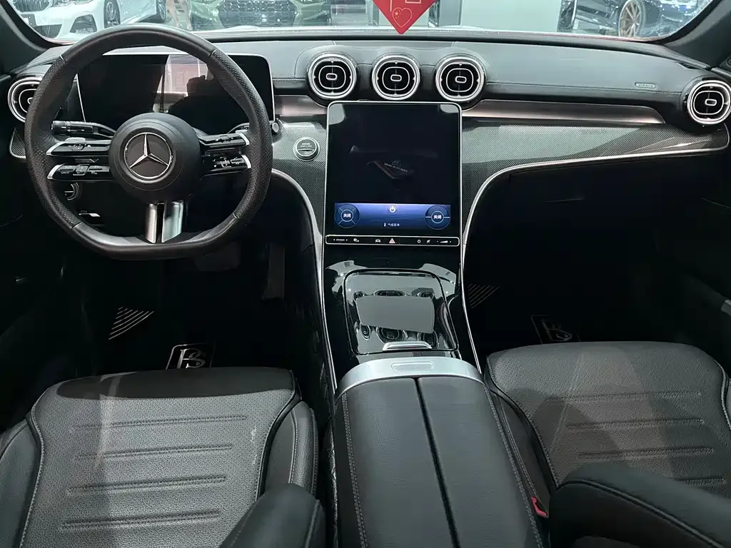 Mercedes-Benz C-Class — фото 10