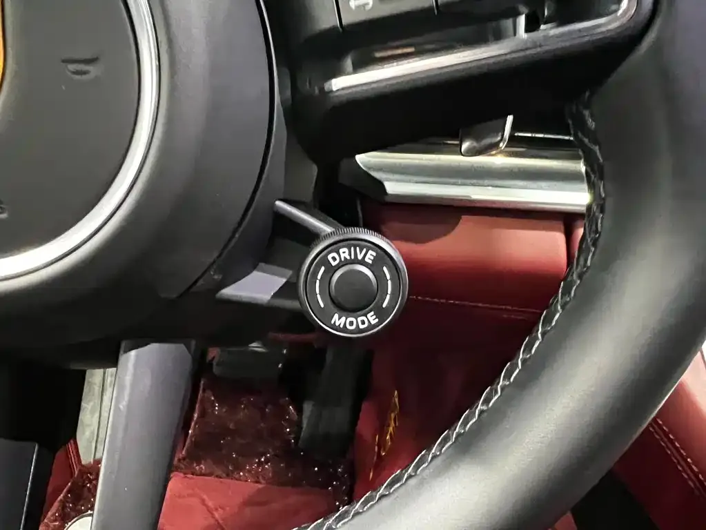Porsche Panamera 2023 из CN, фото 3