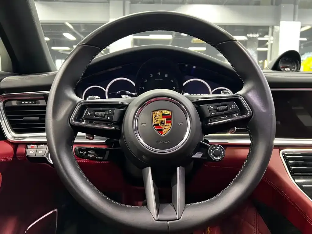 Porsche Panamera 2023 из CN, фото 5