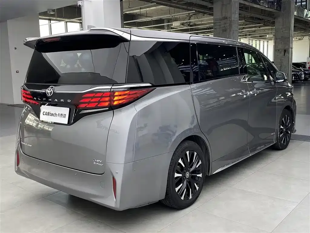 Toyota Alphard 2025 из CN, фото 7