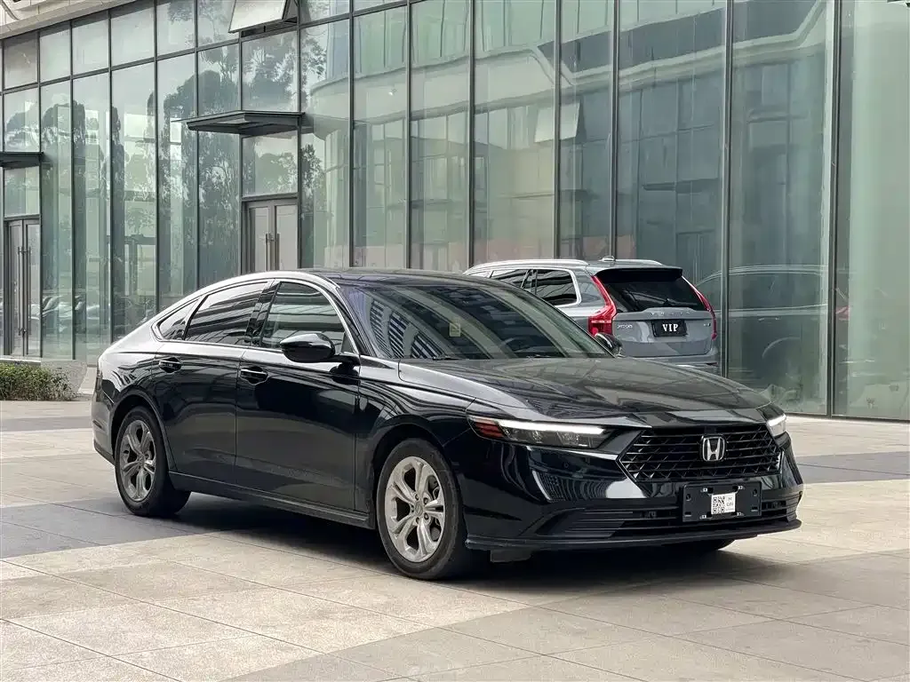 Honda Accord — фото 2