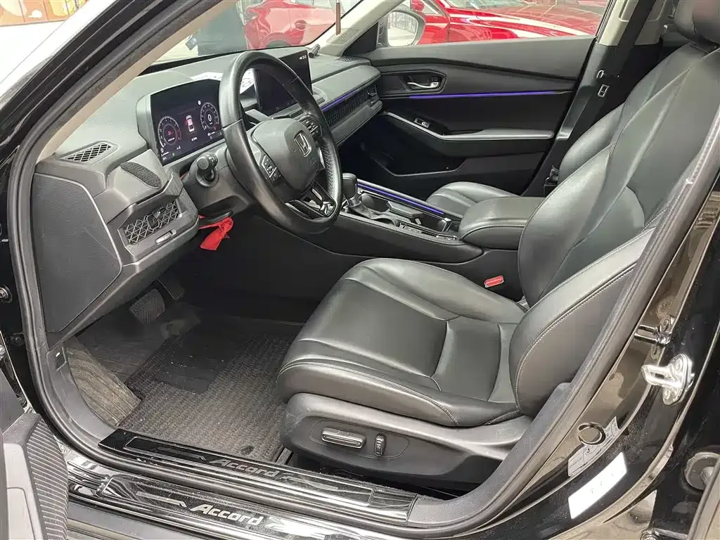 Honda Accord — фото 5