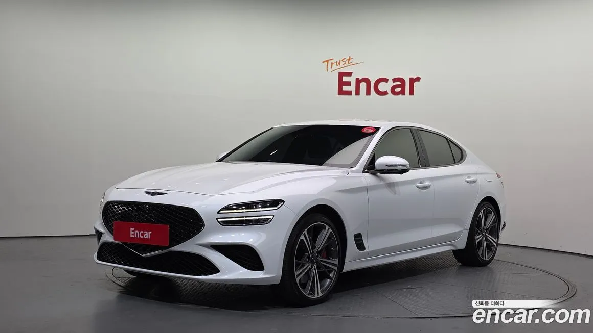 Genesis G70