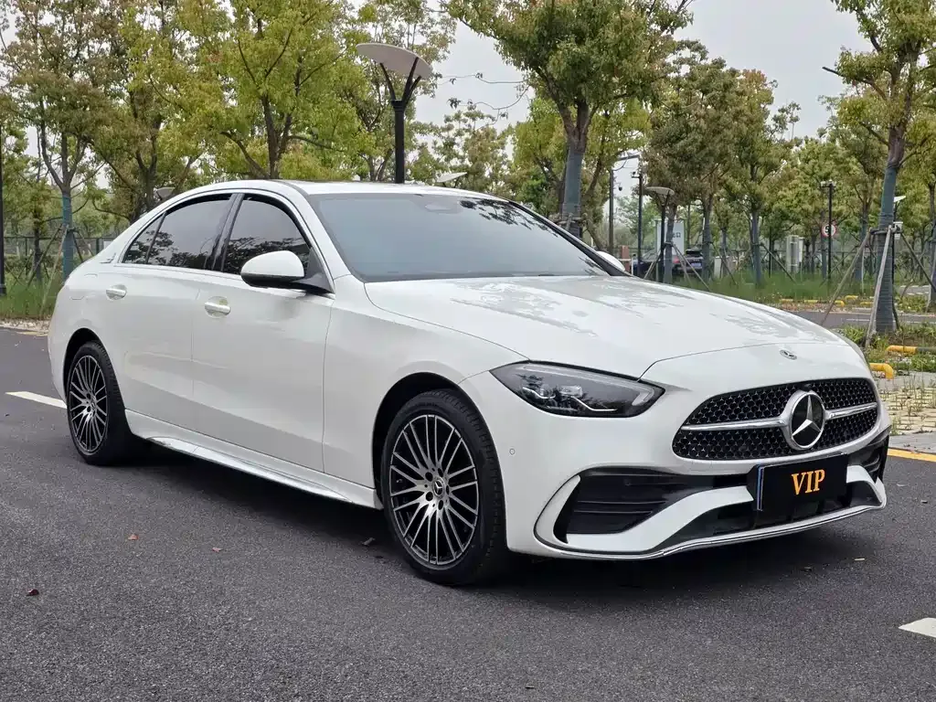 Mercedes-Benz C-Class — фото 10