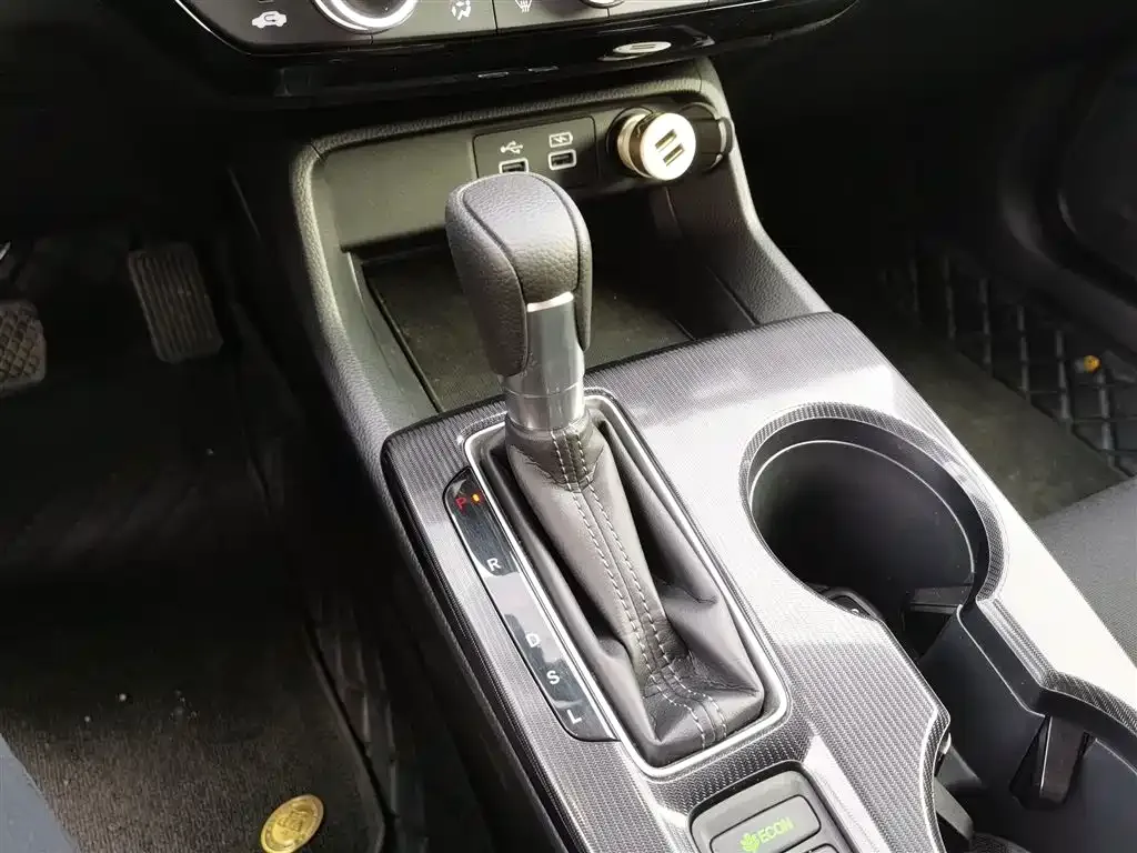 Honda Civic — фото 8