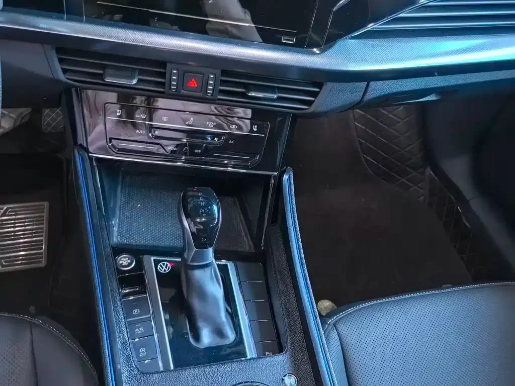 Volkswagen Passat — фото 3