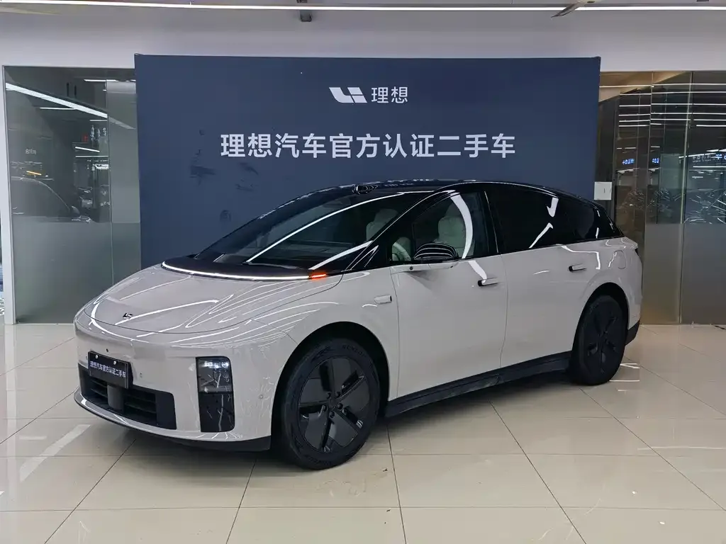 Li Auto i6