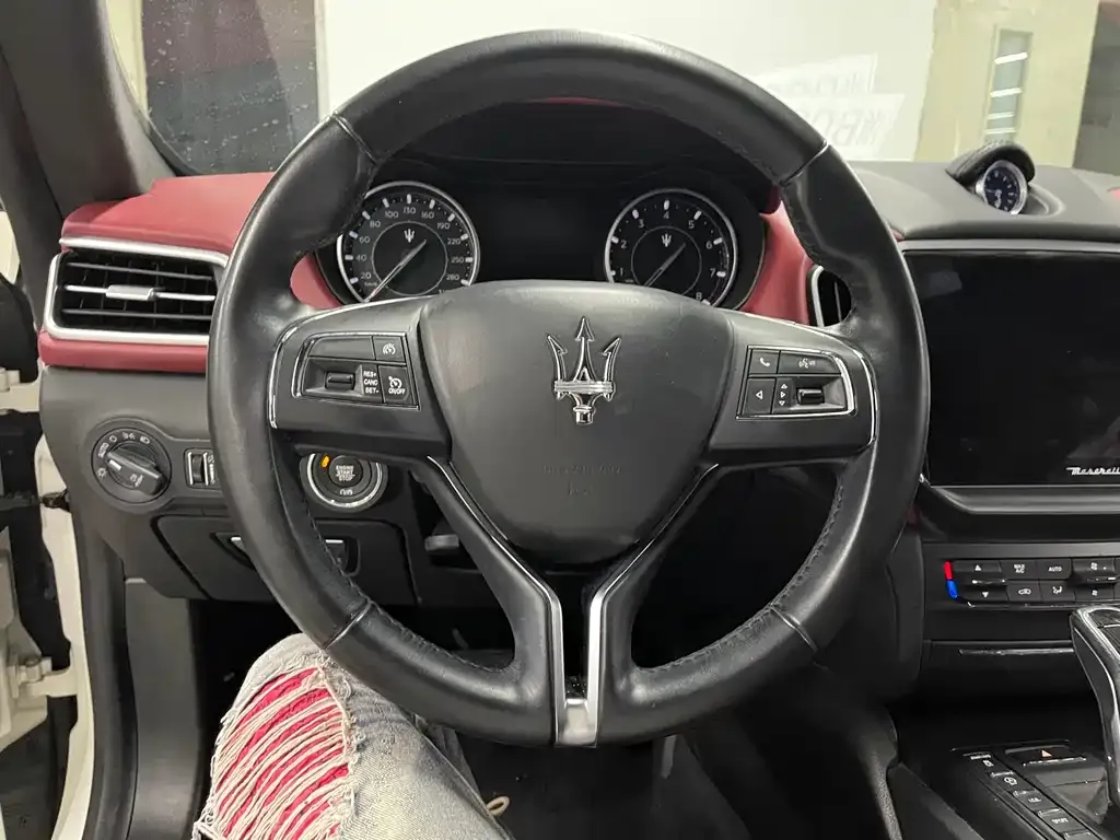 Maserati Ghibli 2021 из CN, фото 10