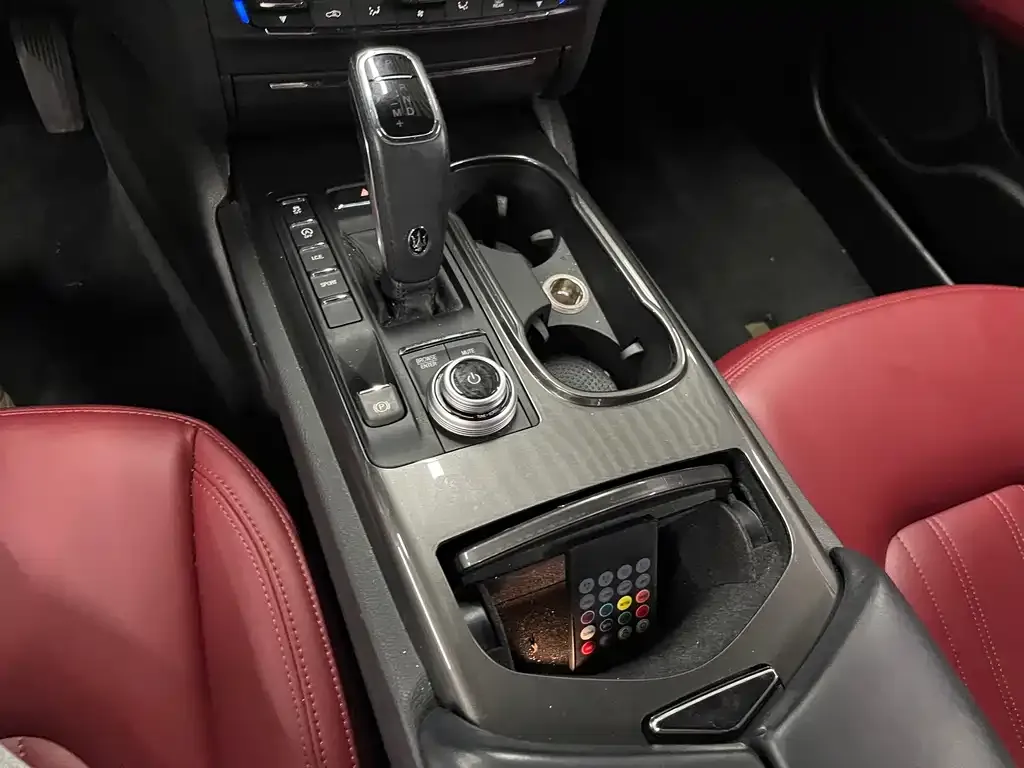 Maserati Ghibli 2021 из CN, фото 5