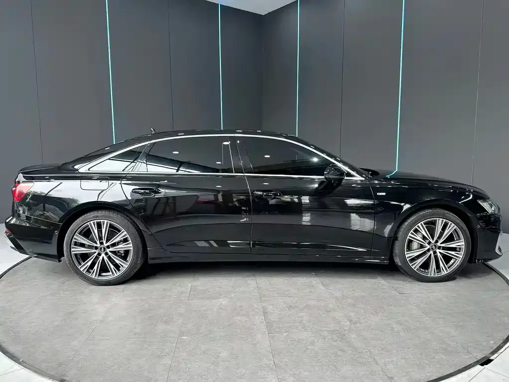 Audi A6L 2024 из CN, фото 7