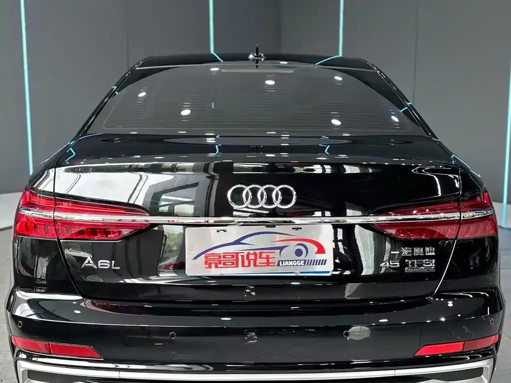 Audi A6L 2024 из CN, фото 5