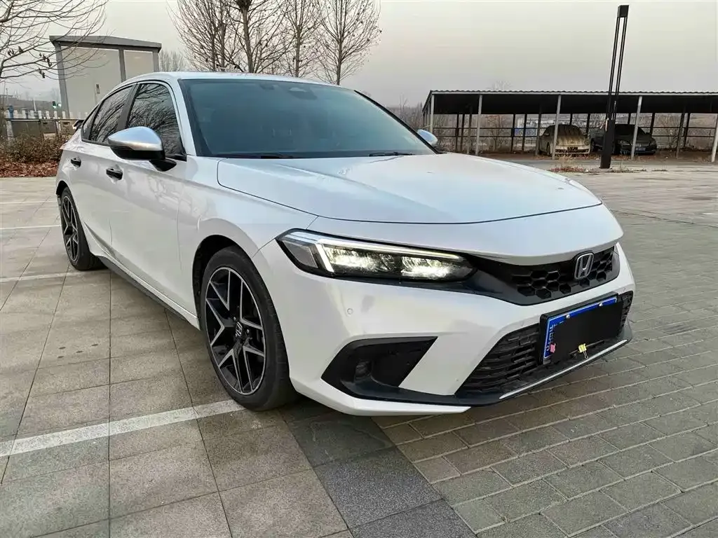Honda Civic — фото 7