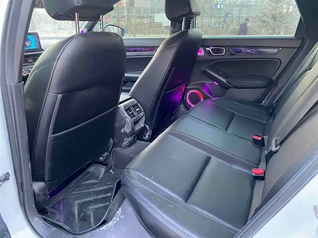 Honda Civic — фото 6