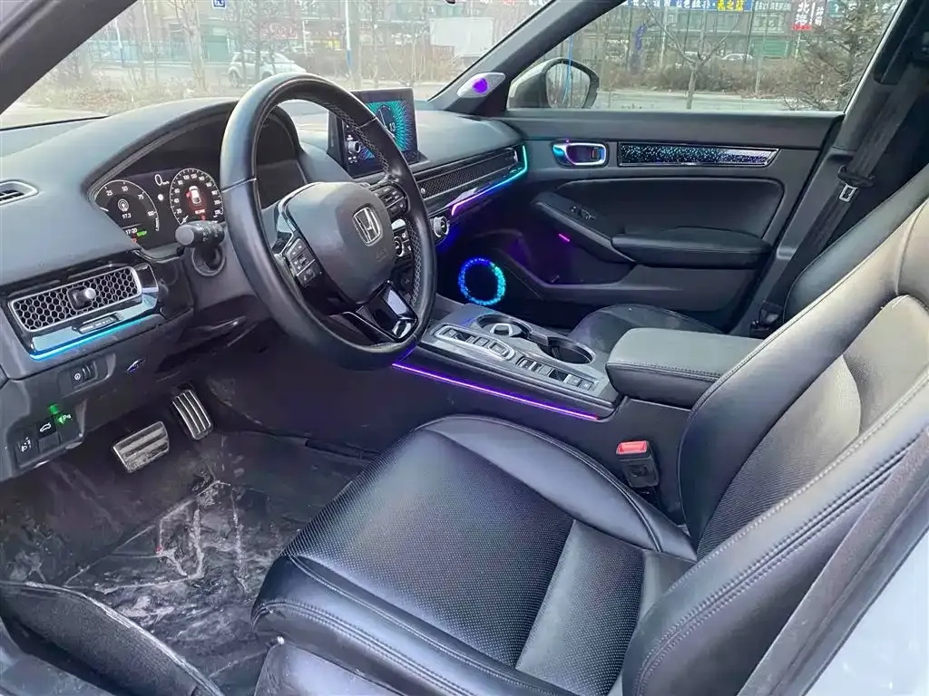 Honda Civic — фото 8