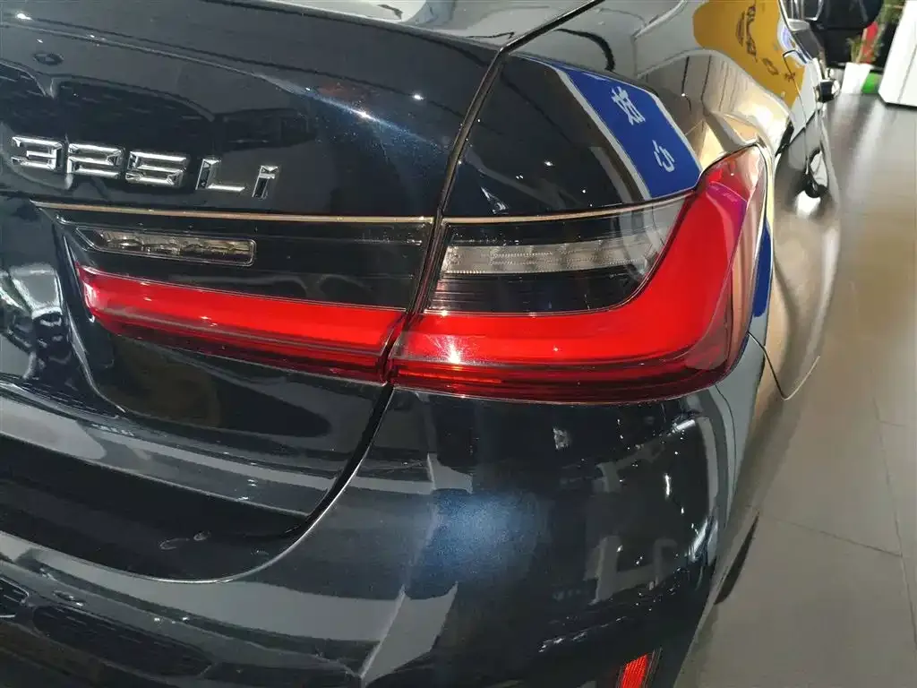 BMW 3 Series — фото 10
