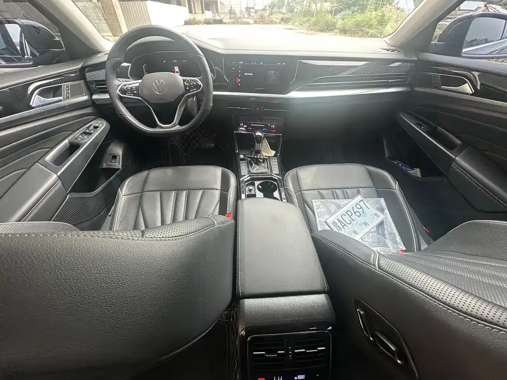 Volkswagen Passat 2024 из CN, фото 6