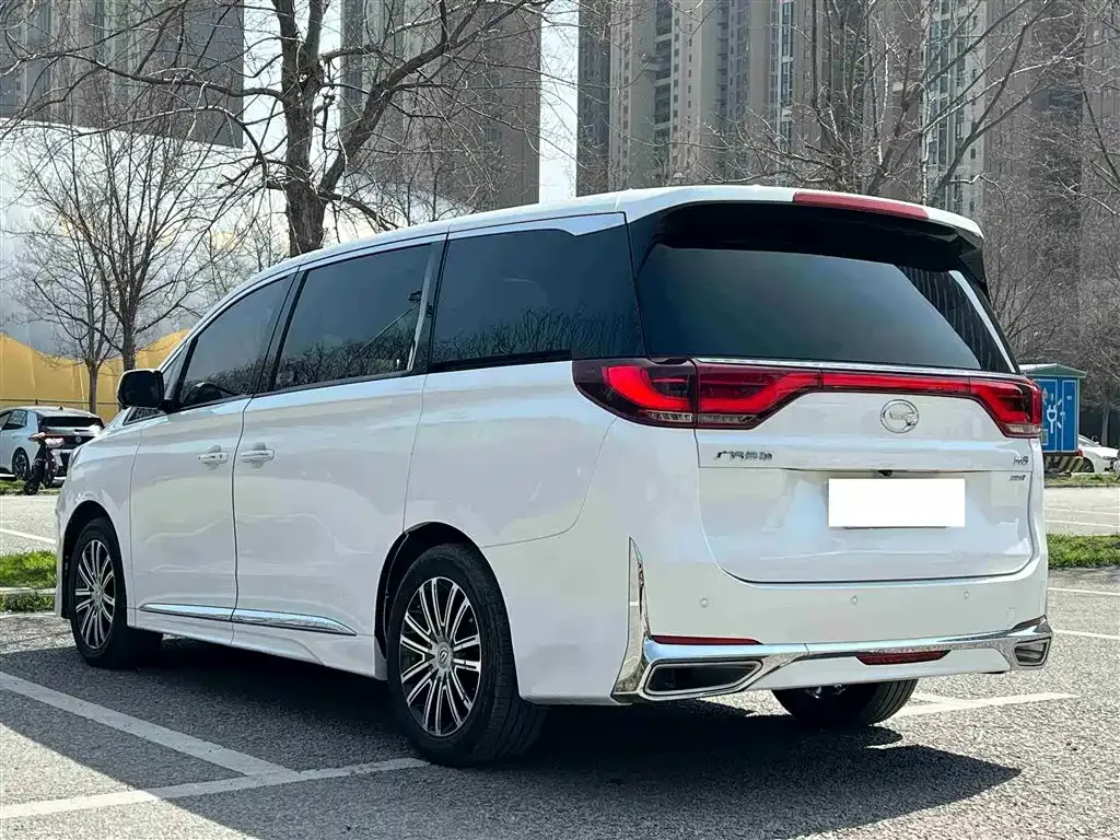 GAC Motor Trumpchi M8 — фото 8