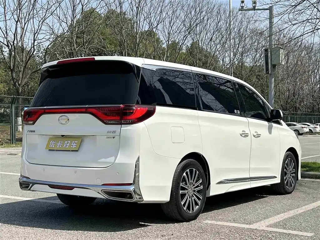 GAC Motor Trumpchi M8 — фото 2