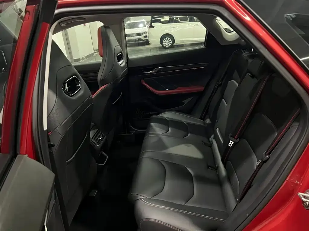 Geely Emgrand S 2022 из CN, фото 3