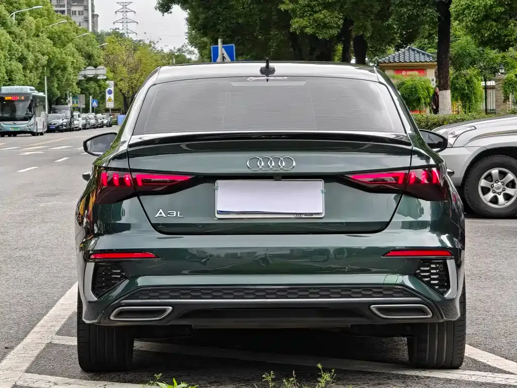 Audi A3 — фото 3