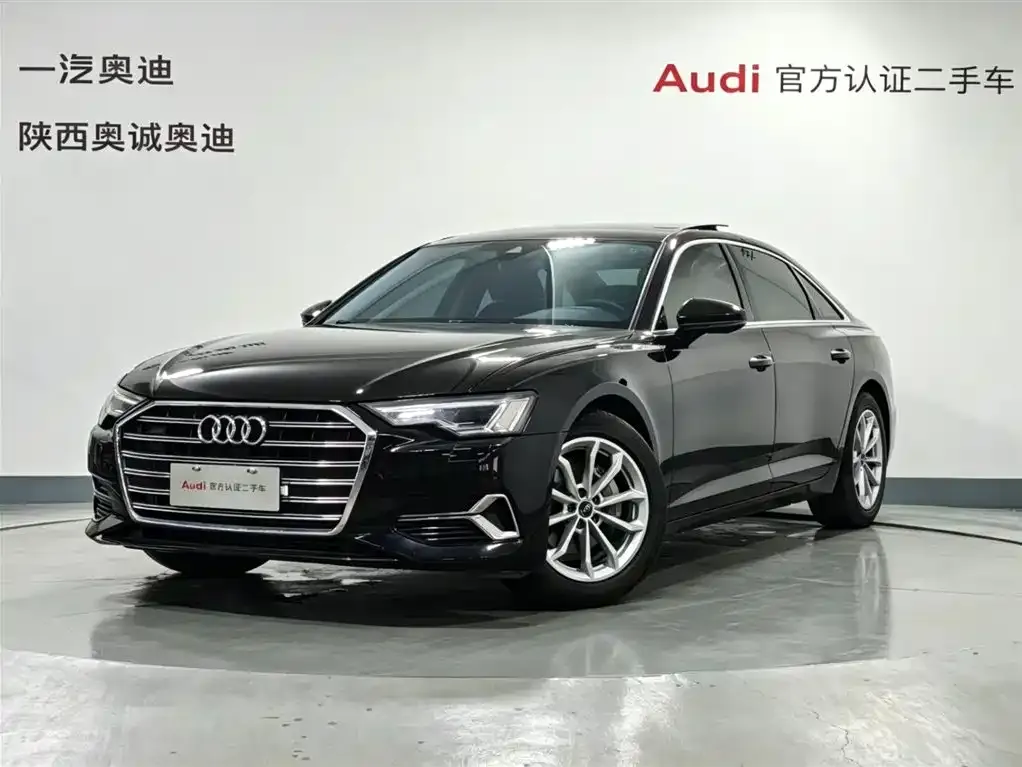 Audi A6L — фото 1