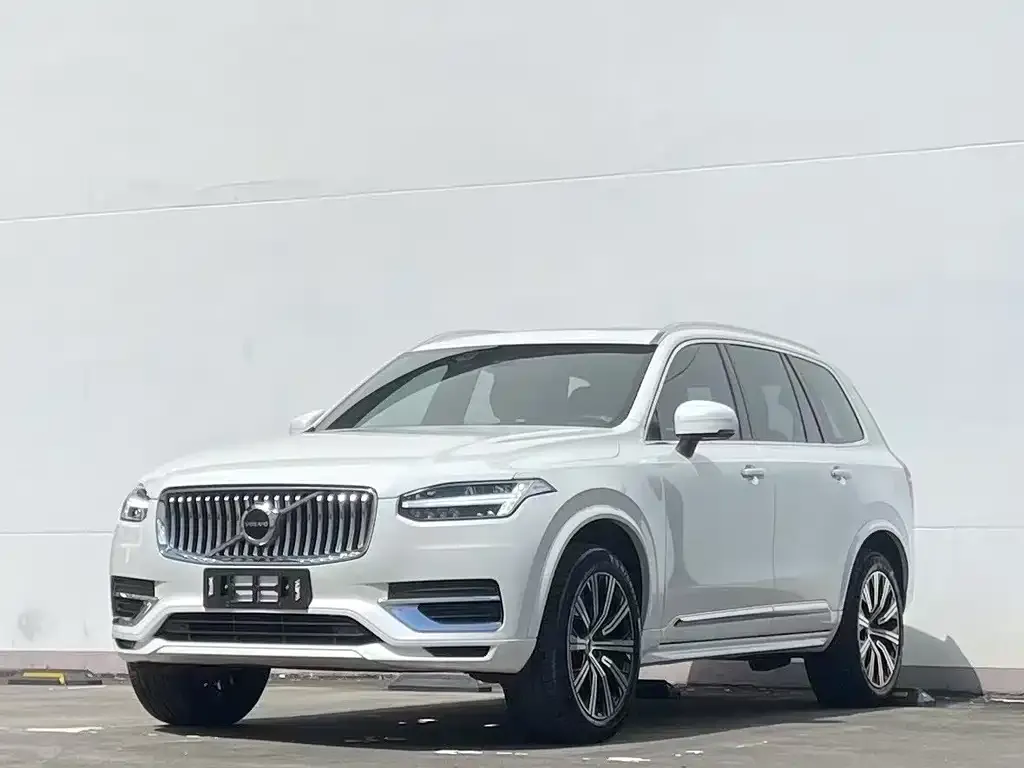 Volvo XC90 2023 из CN, фото 1