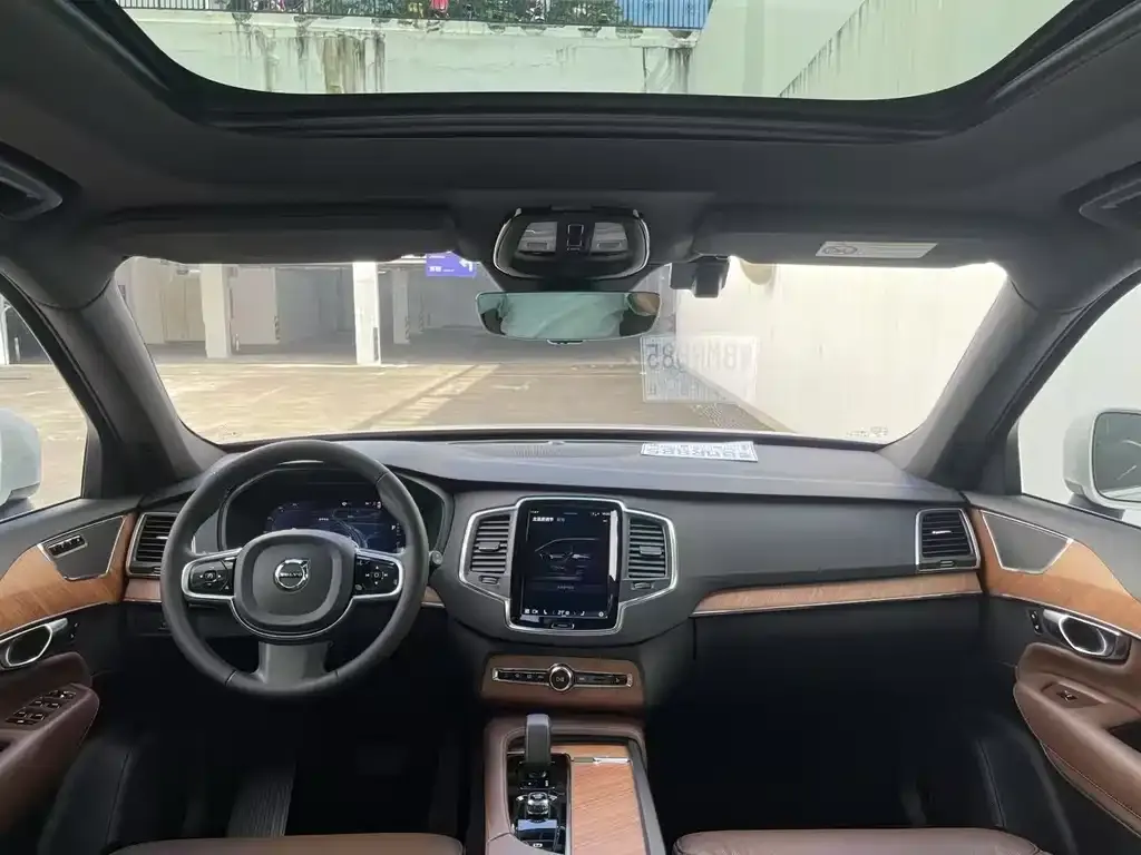 Volvo XC90 2023 из CN, фото 9