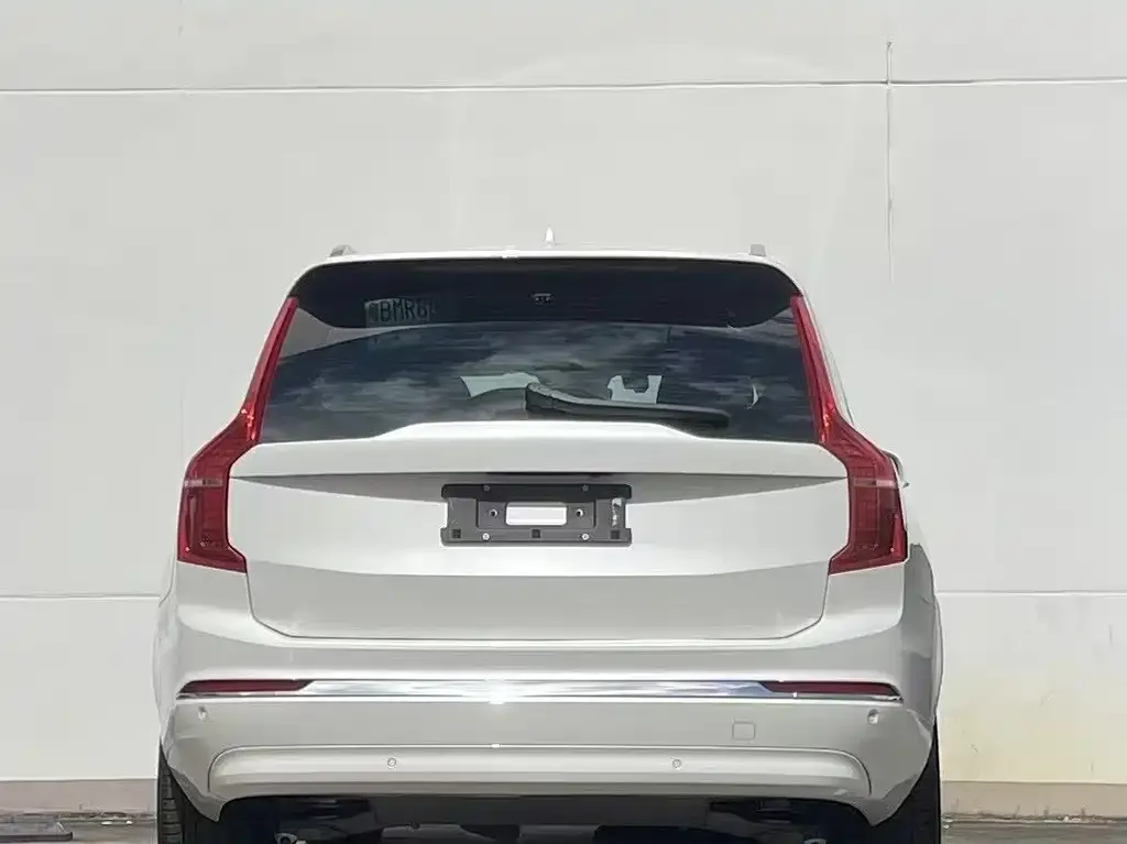 Volvo XC90 2023 из CN, фото 2