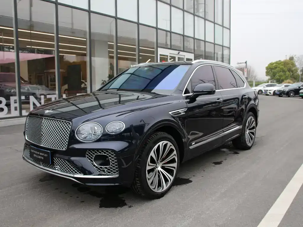 Bentley Bentayga — фото 1