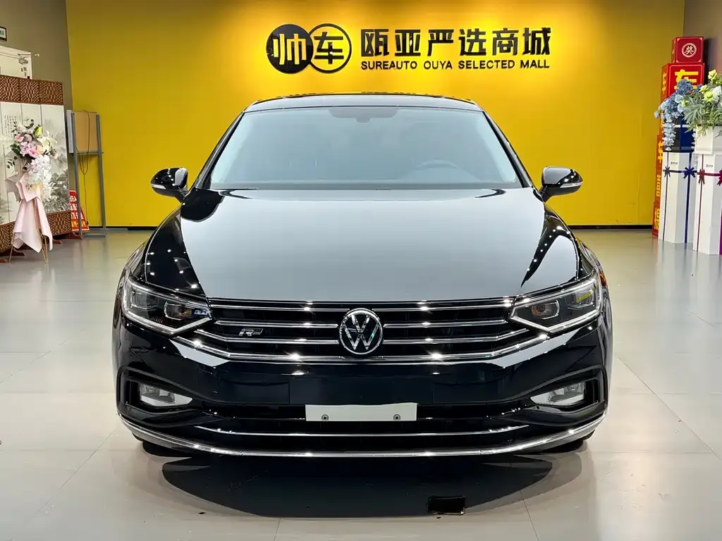 Volkswagen Magotan 2022 из CN, фото 2