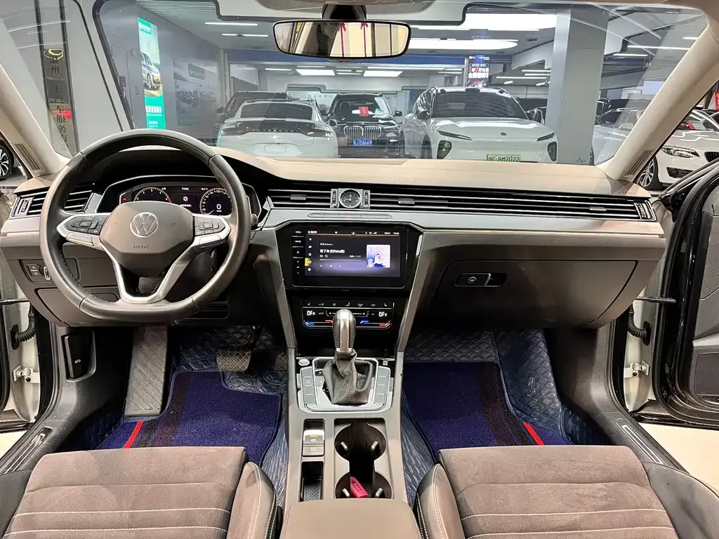 Volkswagen Magotan 2022 из CN, фото 10