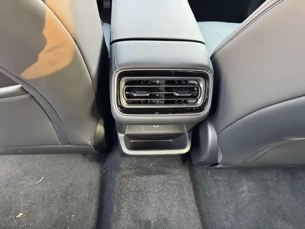 Geely Xingrui 2026 из CN, фото 3