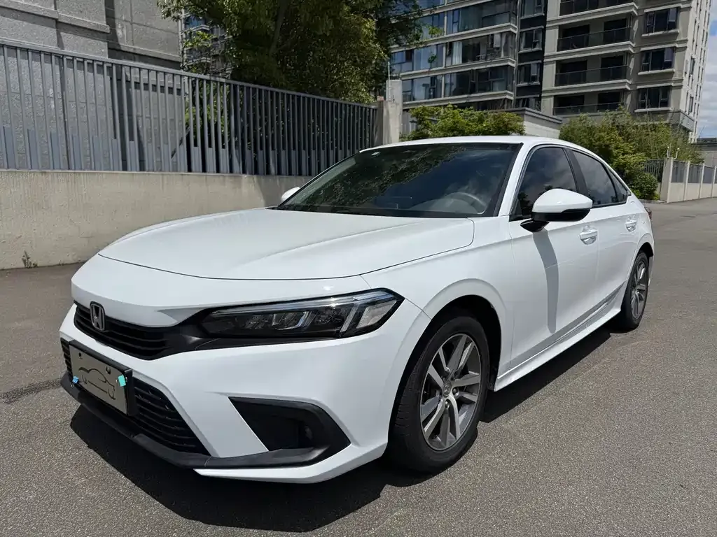 Honda Civic — фото 1