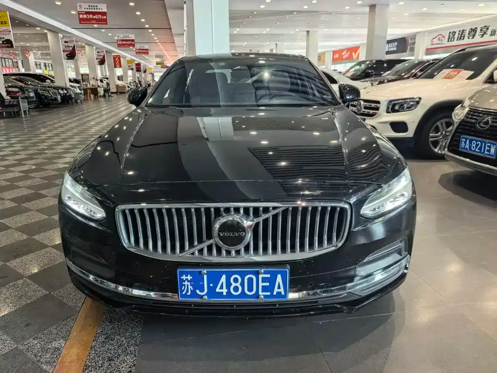 Volvo S90 2023 из CN, фото 4