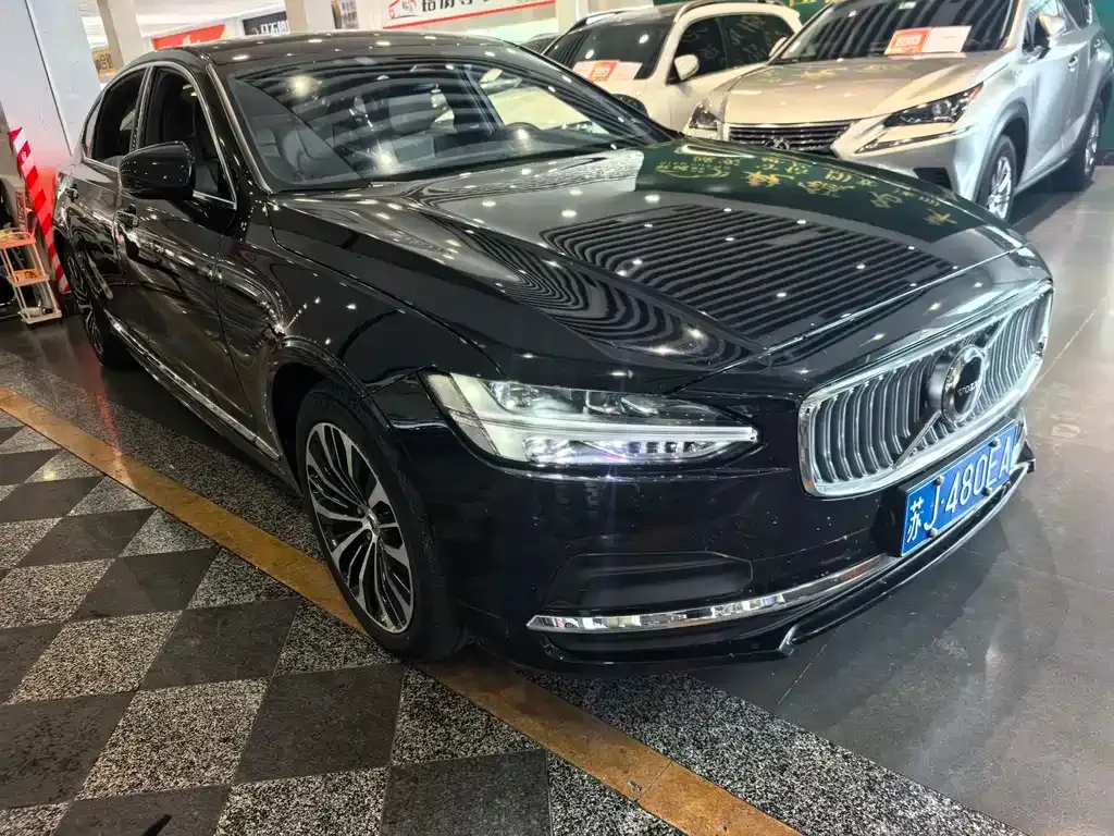 Volvo S90 2023 из CN, фото 8