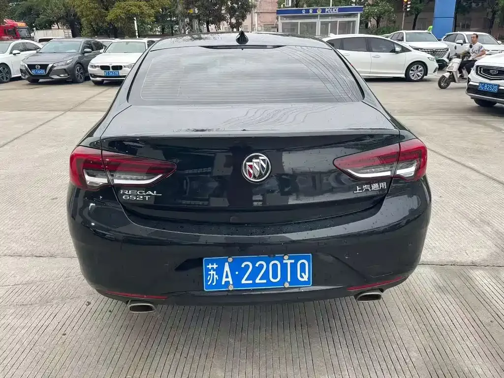 Buick Regal — фото 7