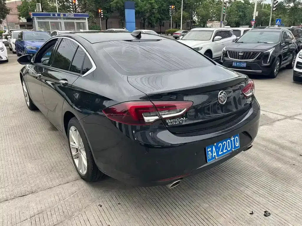 Buick Regal — фото 5