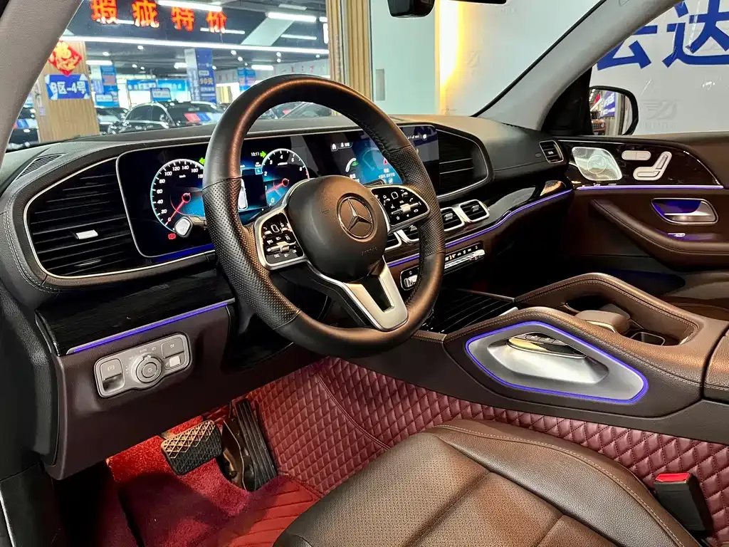 Mercedes-Benz GLE — фото 7