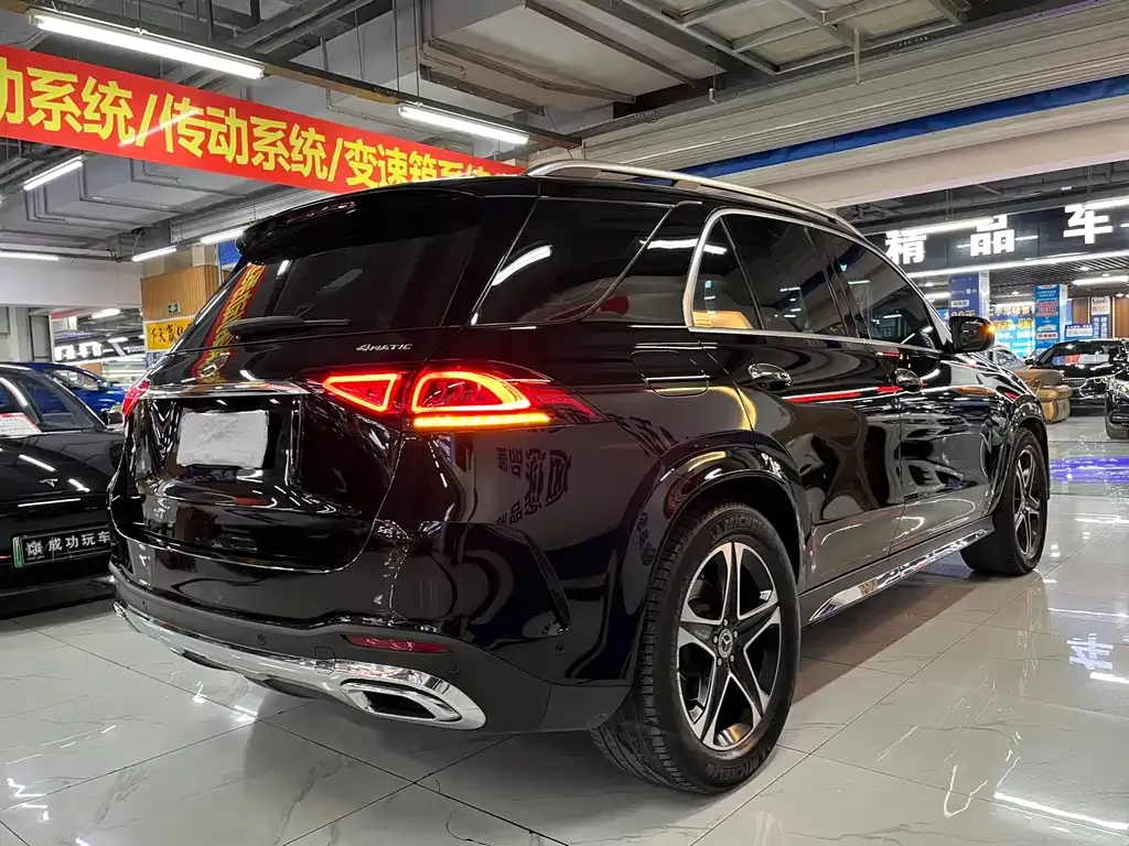 Mercedes-Benz GLE — фото 5