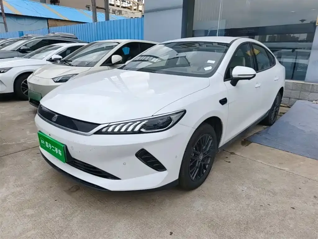 BYD Qin PLUS — фото 10