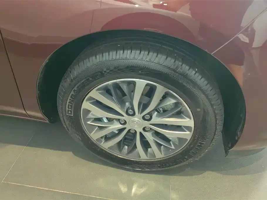 Buick GL8 2023 из CN, фото 5
