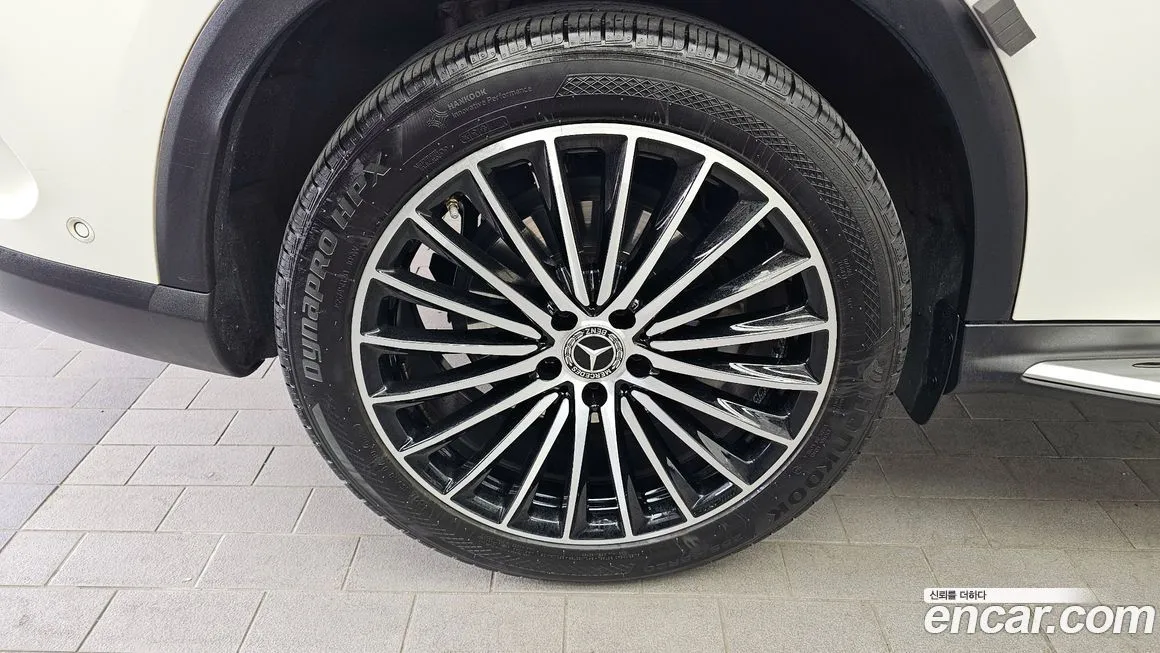 Mercedes-Benz GLC-Class 2023 из KR, фото 10