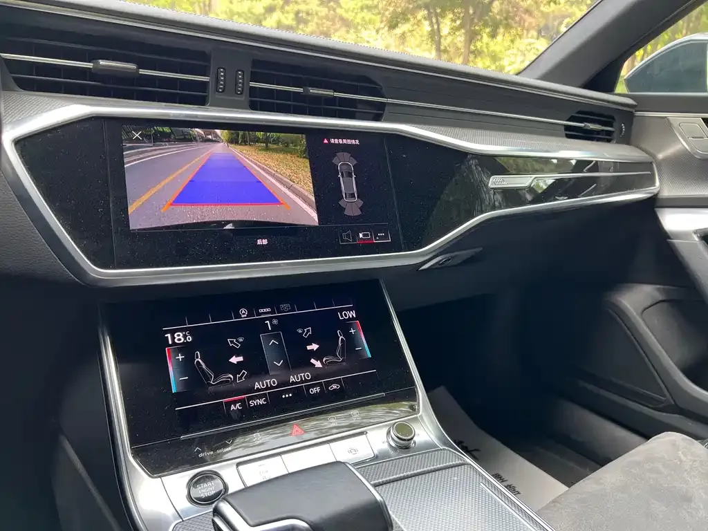 Audi A6L 2024 из CN, фото 5