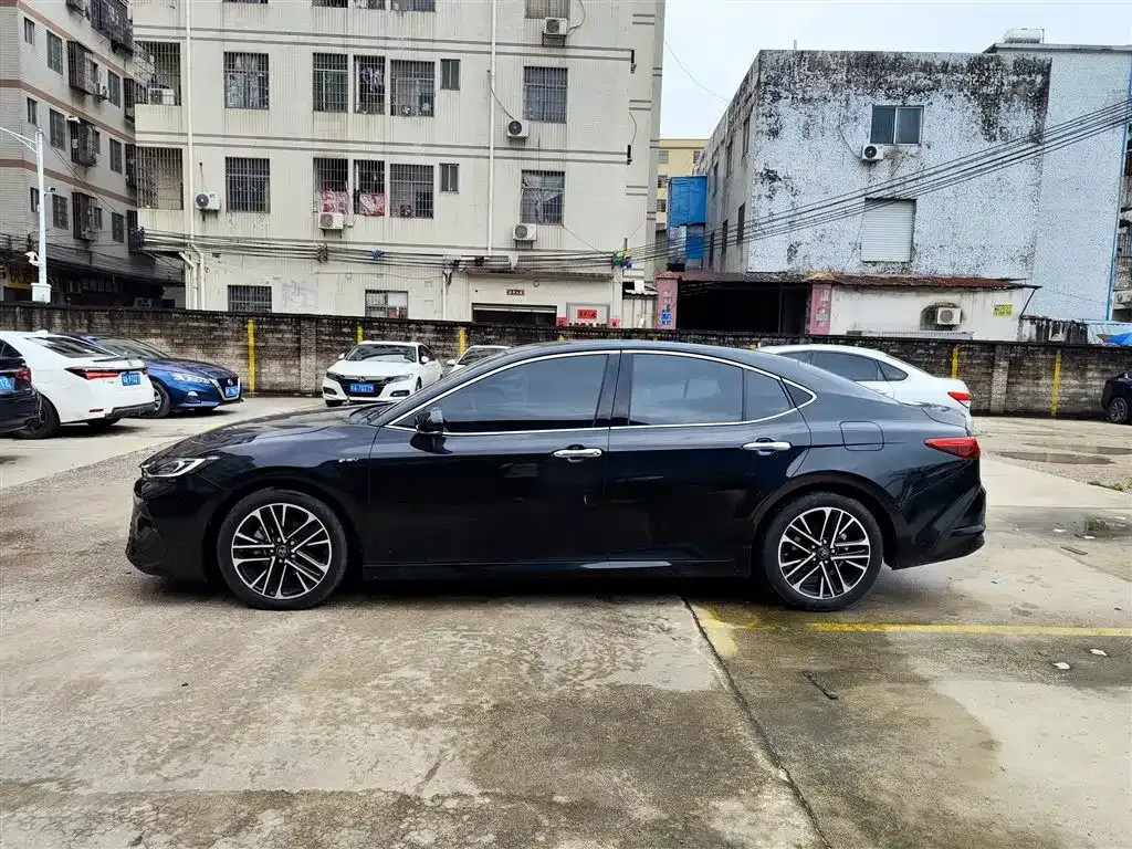 Toyota Camry 2025 из CN, фото 9