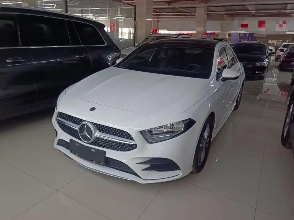Mercedes-Benz A-Class — фото 10