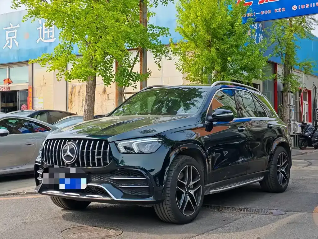 Mercedes-Benz GLE AMG — фото 1